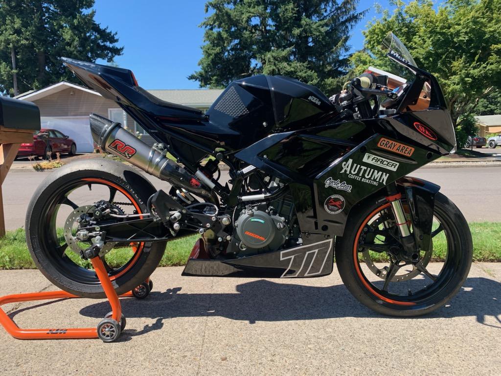 2023 RC 390 Superstock Complete Motorcycle – Gray Area KTM